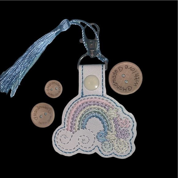 🌻Pastel Rainbow snap tab key fobs . Lobster clasp Tassels. Handcrafted unicorn - Picture 2 of 5
